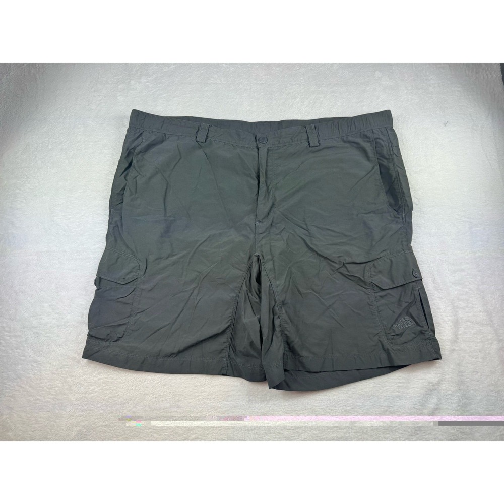 The North Face Shorts Mens XXL Gray Nylon Cargo Stow Pocket Hike Outdoors‎ Comfy